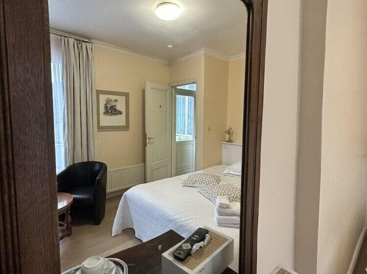 اتاق استاندارد, La Ducale  B&b