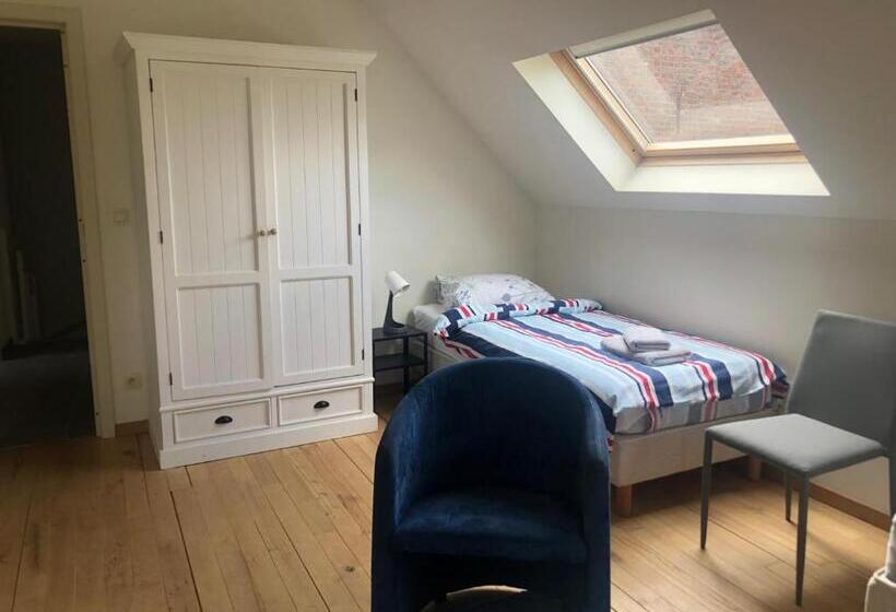 اتاق خانوادگی, B&b Molen Ter Walle