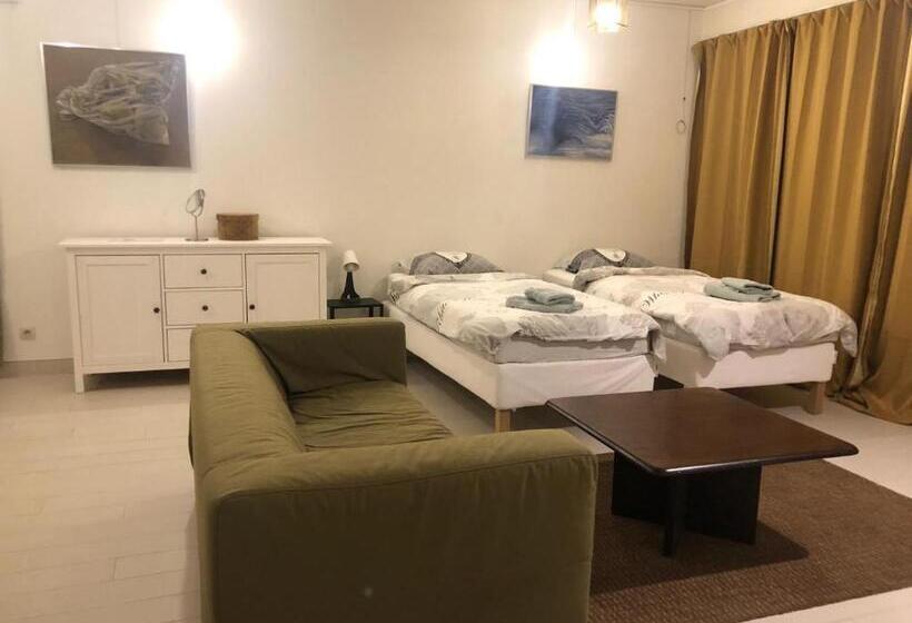 استودیوی استاندارد, B&b Molen Ter Walle