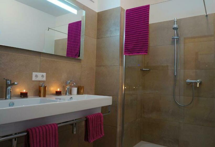 آپارتمان 1 خوابه با بالکن, Aparthotel Bergtraum