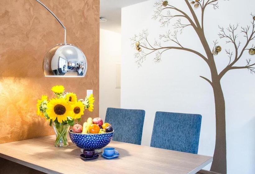 آپارتمان 2 خوابه با بالکن, Aparthotel Bergtraum