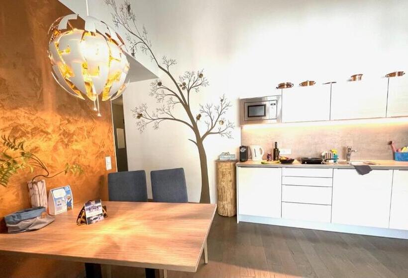 آپارتمان 2 خوابه با بالکن, Aparthotel Bergtraum