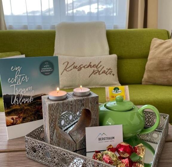 سوئیت با بالکن, Aparthotel Bergtraum