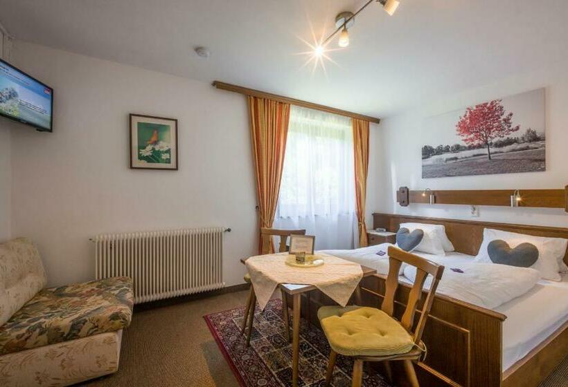 اتاق استاندارد سه نفره, Gästehaus Greger