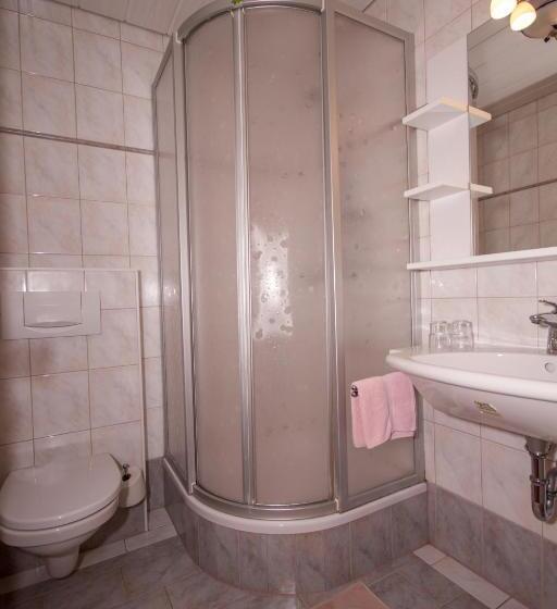 اتاق استاندارد با بالکن, Berg & Spa Hotel Urslauerhof
