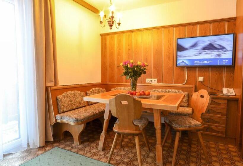 آپارتمان 1 خوابه, Berghotel Rasis