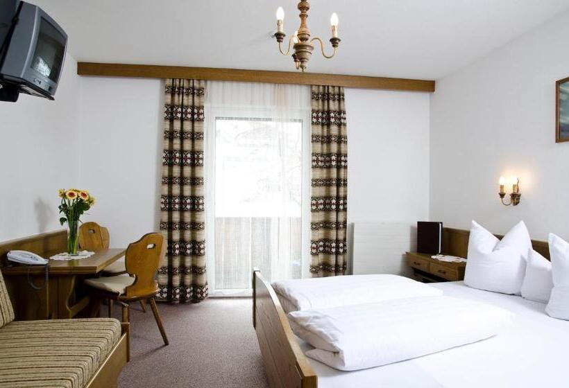 اتاق راحتی, Berghotel Rasis