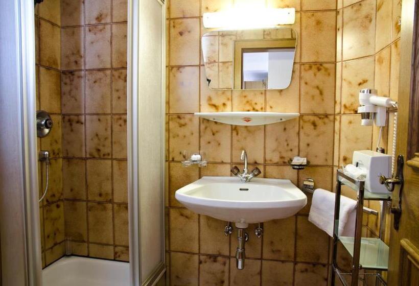 آپارتمان 2 خوابه, Berghotel Rasis