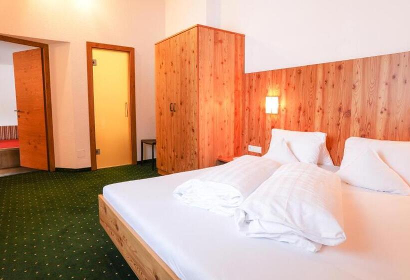 آپارتمان 2 خوابه, Berghotel Rasis