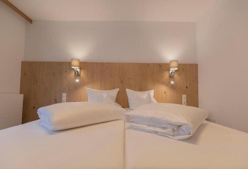 اتاق استاندارد, Berghotel Rasis