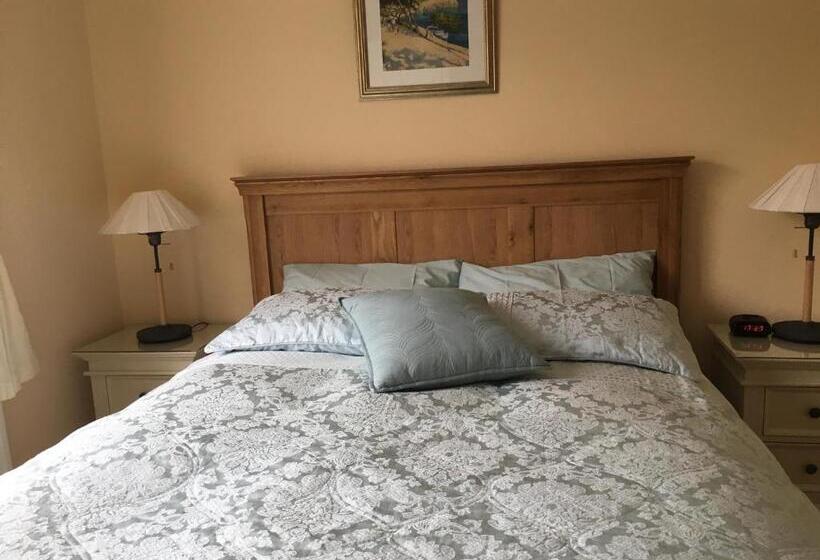 اتاق استاندارد با تخت بزرگ, Grove House Bed & Breakfast