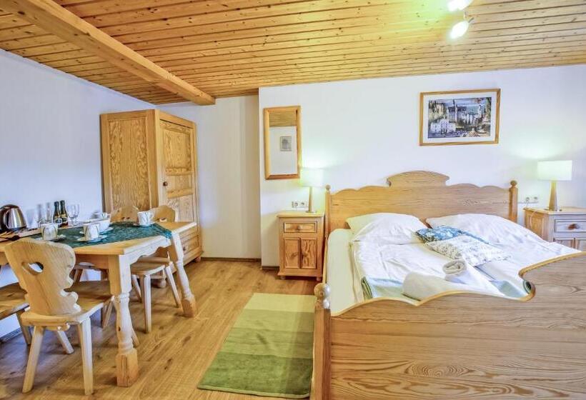 سوئیت 2 خوابه, Gasthaus Auwirt