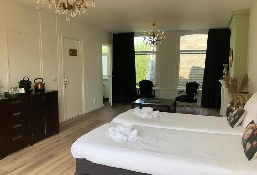 اتاق لوکس, Nine T Teen Bed And Boutique