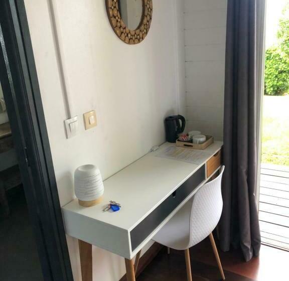 اتاق استاندارد با چشم‌انداز دریا, Villa Cajou Chambres D Hôtes Chez L Habitant Et Zanzibar Cottage
