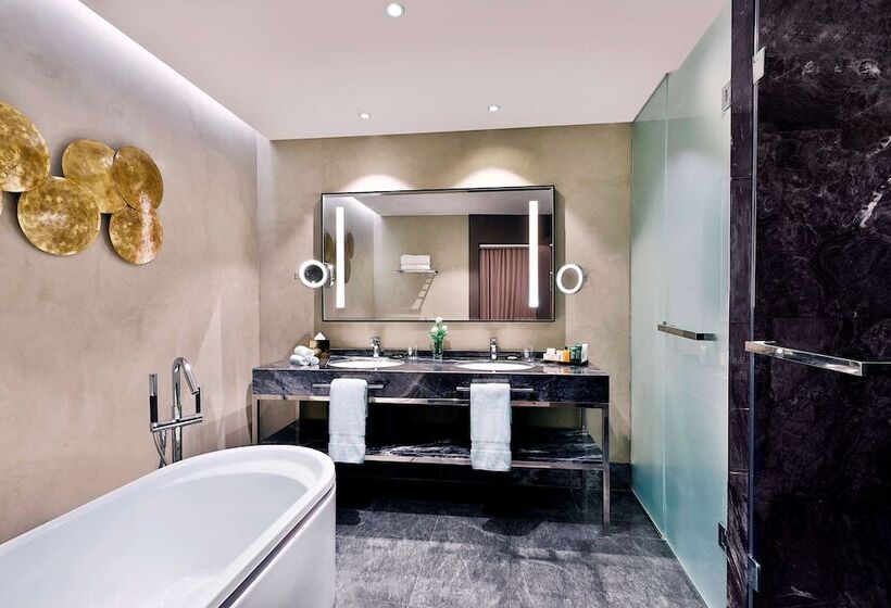 行政房间, Hilton Tangier City Center
