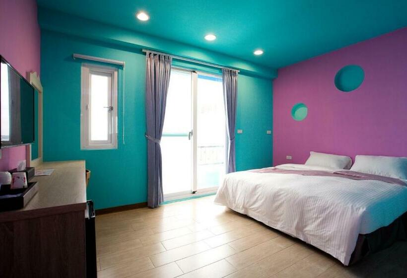 اتاق لوکس با بالکن و چشم‌انداز دریا, South View B&b
