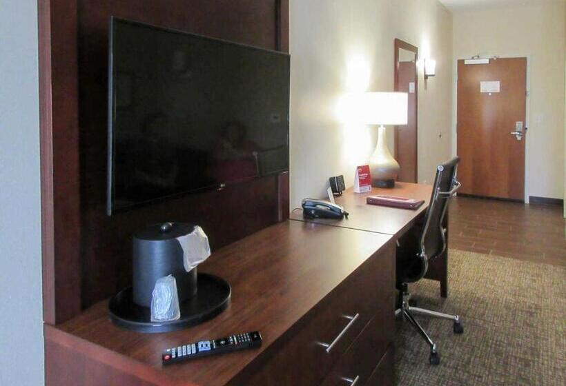 سوئیت برای معلولان, Comfort Suites Greenville South
