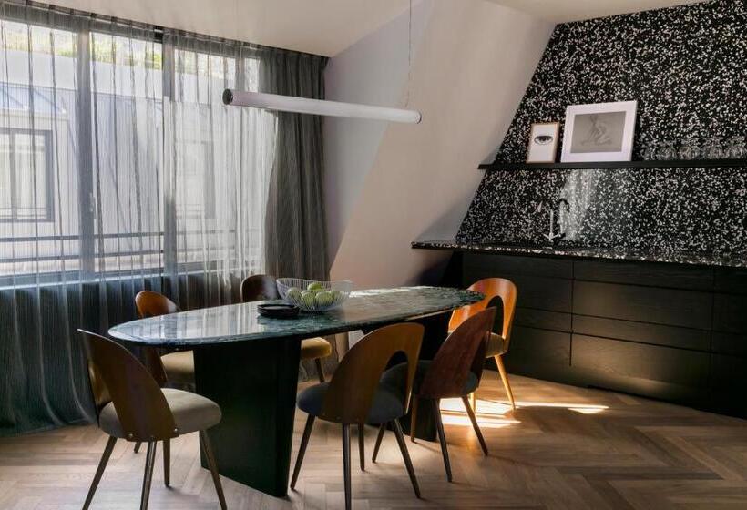 Suite with Terrace, Hôtel National Des Arts Et Métiers