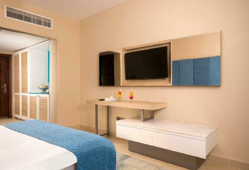 اتاق سوپریور با چشم‌انداز, Gravity Hotel & Aqua Park Hurghada Families and Couples Only