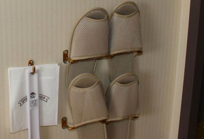 اتاق استاندارد, Toyoko Inn Osaka Namba Nippombashi
