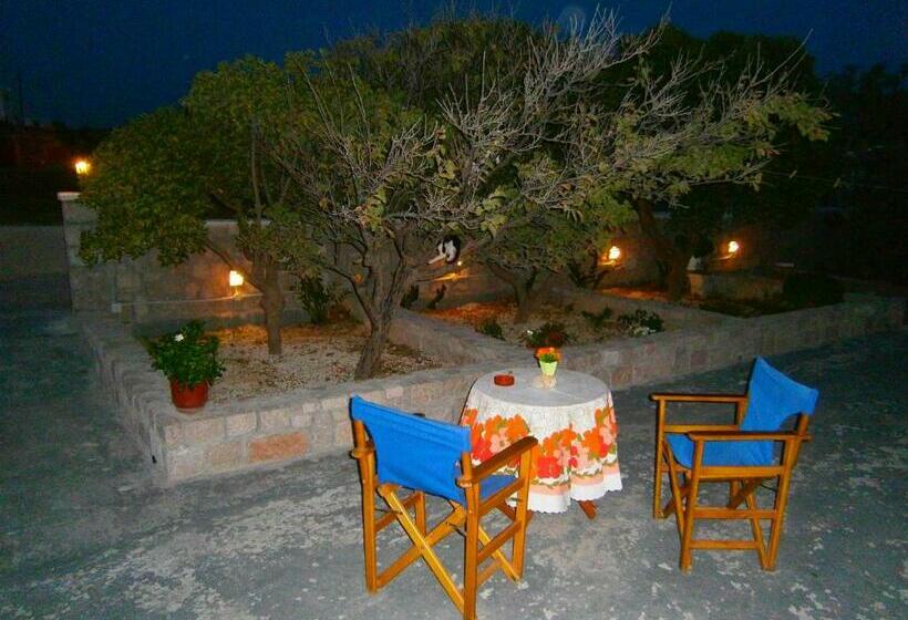 اتاق استاندارد, Iremia Rooms