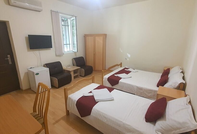 اتاق استاندارد سه نفره, Kesabella Touristic House