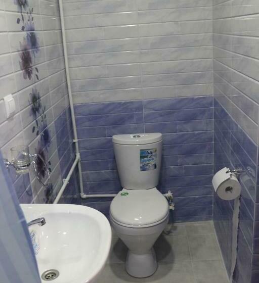 اتاق اکونومی, My Family Guesthouse