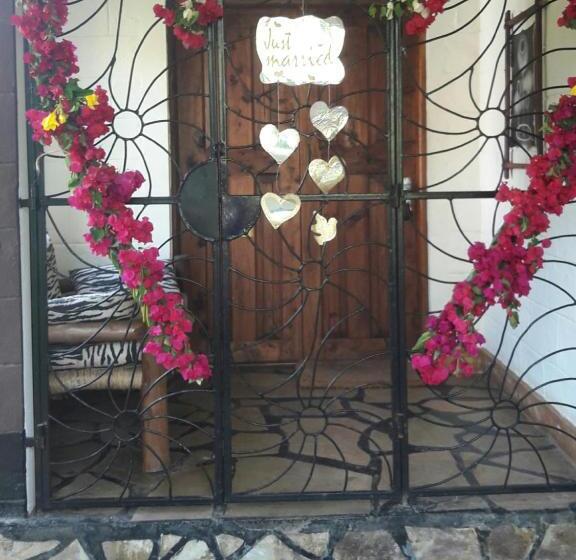 استودیوی استاندارد, African Dream Cottages   Diani Beach