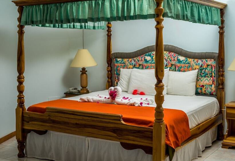 اتاق لوکس, Holiday Haven Resort & Banquet Hall