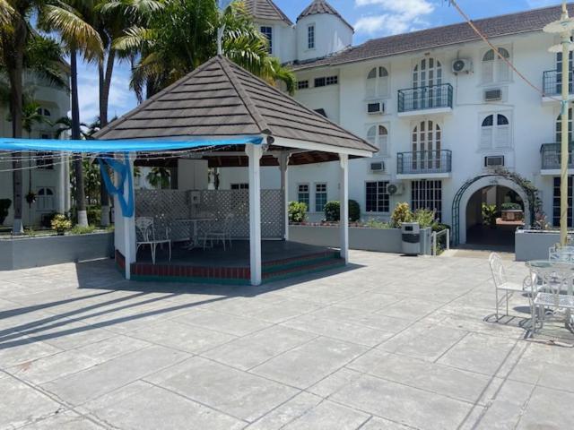 استودیو استاندارد با بالکن, Ocho Rios Vacation Resort Property Rentals