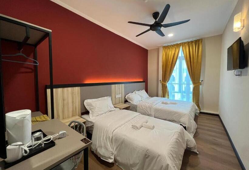 اتاق خانوادگی, Dey Hotel Kota Bharu