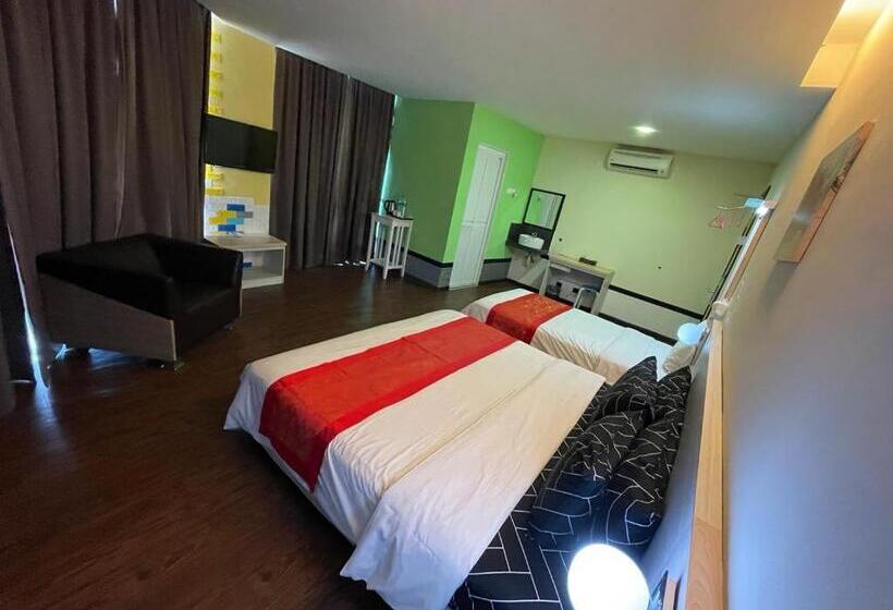 اتاق سوپریور با تخت بزرگ, N&l Hotel Kuala Terengganu