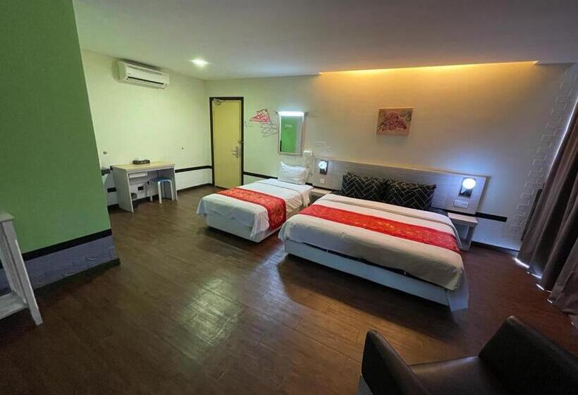 اتاق سوپریور با تخت بزرگ, N&l Hotel Kuala Terengganu