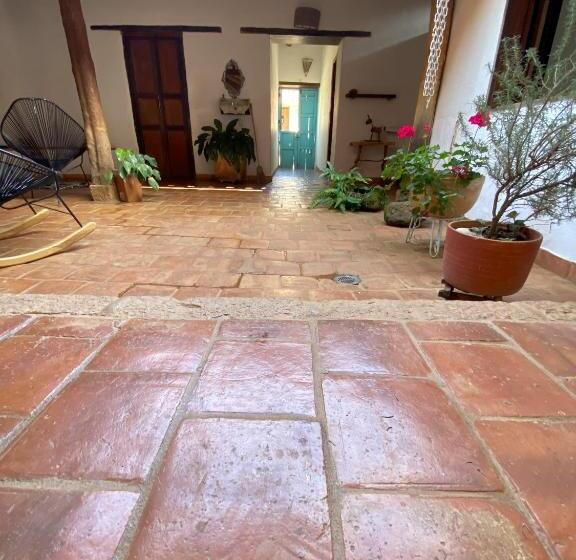 اتاق استاندارد سه نفره, Casa Prana