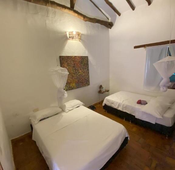 اتاق استاندارد سه نفره, Casa Prana