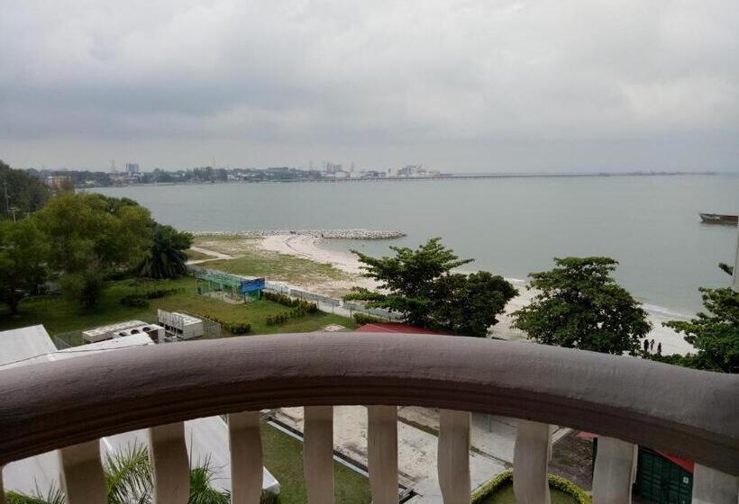 带2个卧室的公寓, Ruiyas Sea View Condominium Portdickson