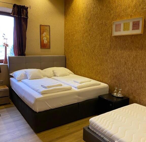 اتاق استاندارد, Malom Club Panzió