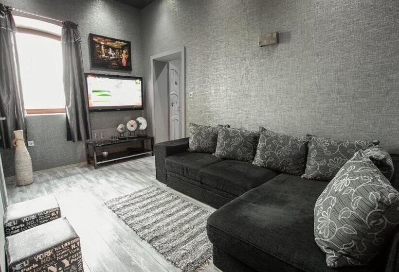 اتاق استاندارد, Malom Club Panzió