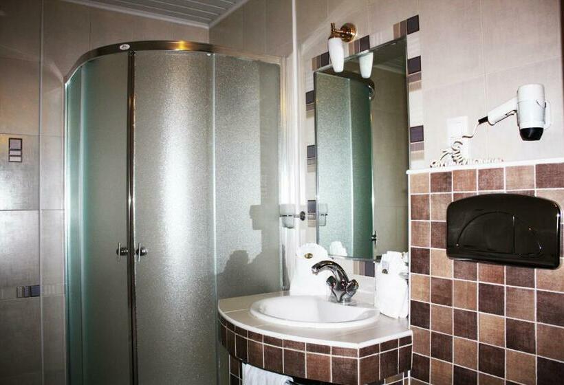 آپارتمان سوپریور 1 خوابه, Family Hotel Lazur