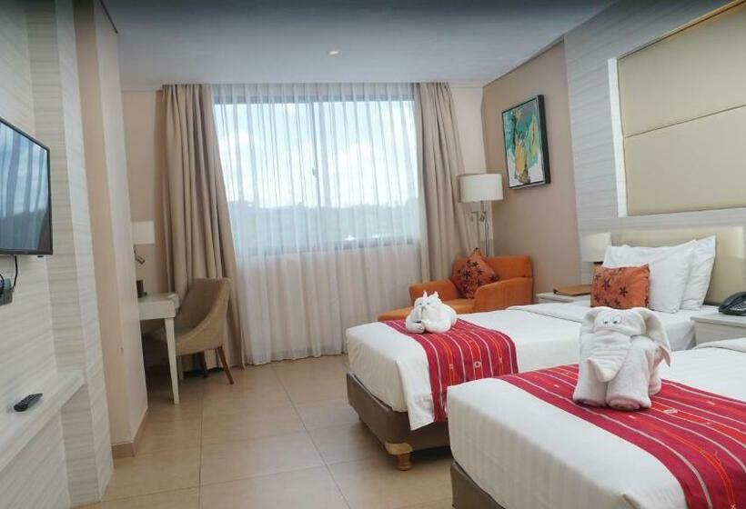 اتاق لوکس با چشم‌انداز شهر, Sotis Hotel Kupang