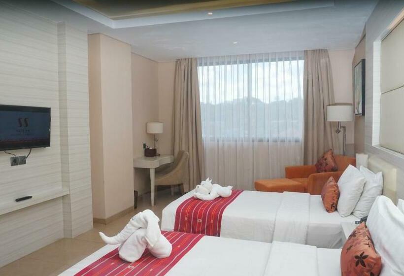 اتاق لوکس با چشم‌انداز شهر, Sotis Hotel Kupang