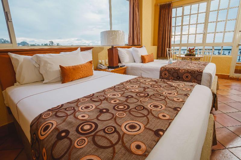اتاق پرمیوم با چشم‌انداز دریا, Sotis Hotel Kupang