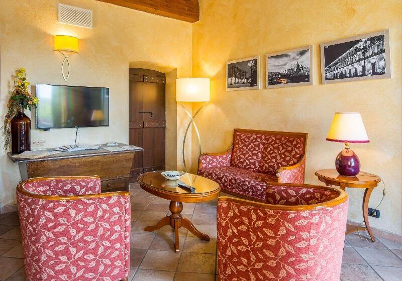 اتاق لوکس, Tanjung Pesona Beach Resort & Spa