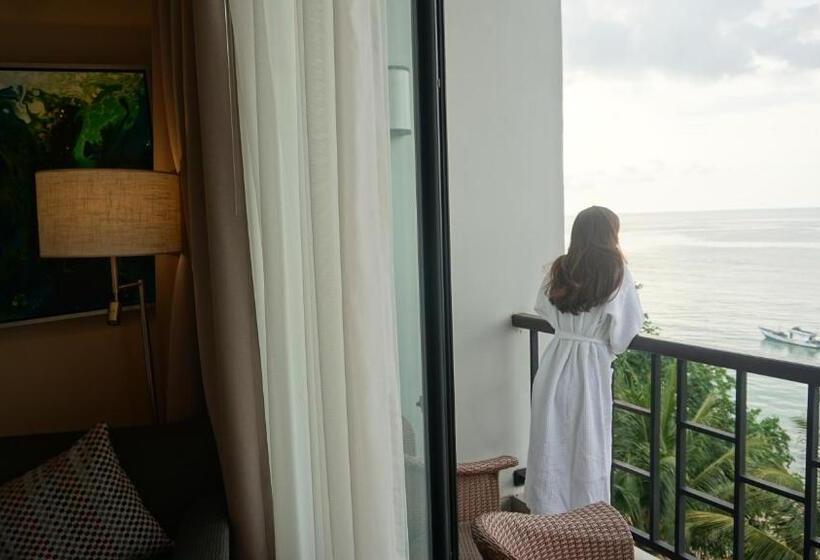 اتاق استاندارد با تخت بزرگ, Sotis Hotel Kupang