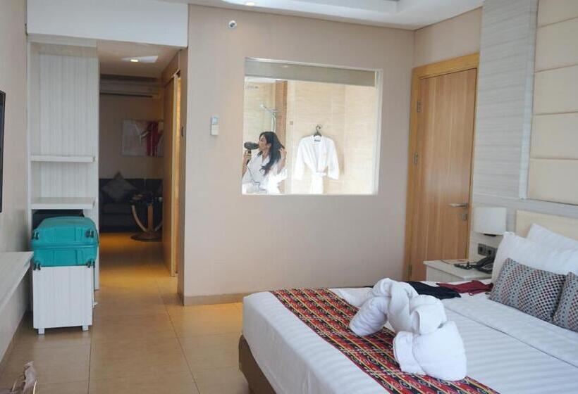 اتاق استاندارد با تخت بزرگ, Sotis Hotel Kupang