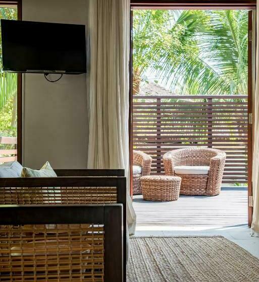 Suite with Terrace, The Ungasan Clifftop Resort