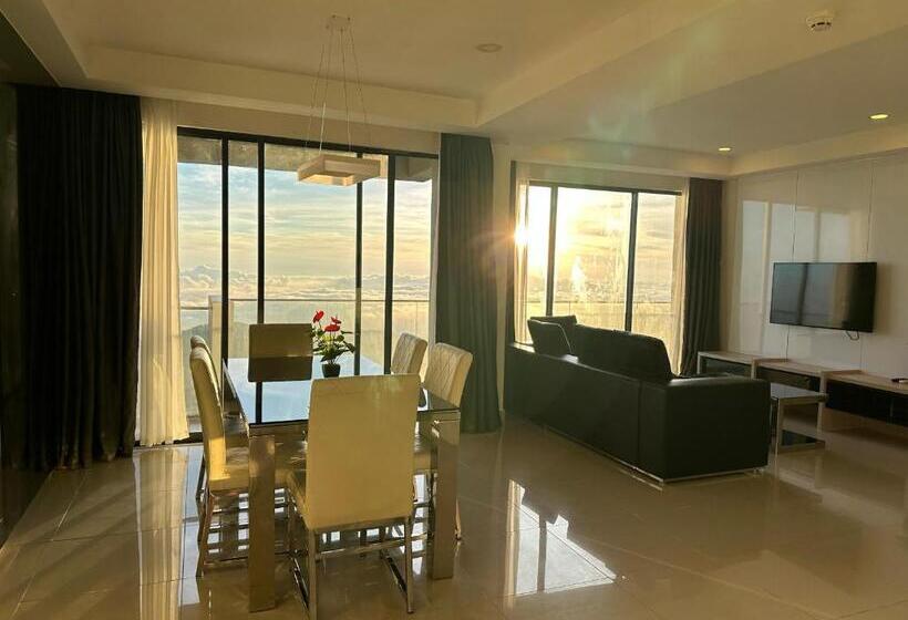 اتاق خانوادگی با چشم‌انداز کوه, Premium Family 3br Genting Ion Delemen