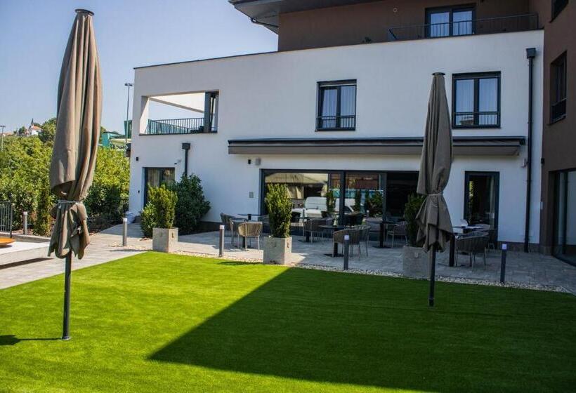 اتاق اکونومی, Mediterraneo Luxury Room Esztergom