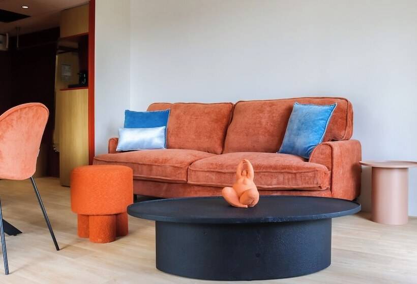سوییت, Hôtel Best Of Both   Divonne Les Bains