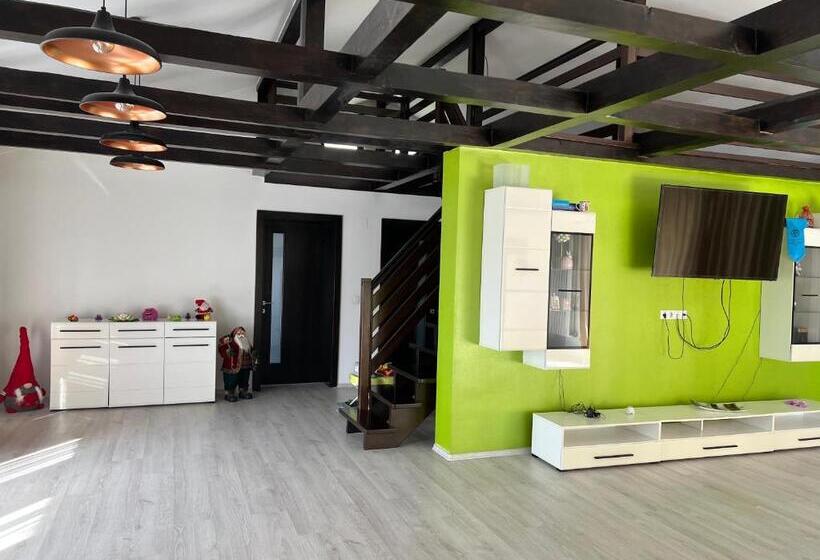 خانه 2 خوابه, Casa Rafael